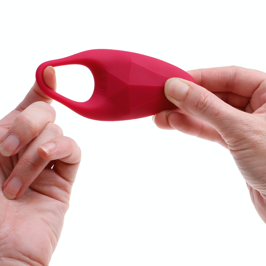 Garnet stretchy vibrator pleasure toy